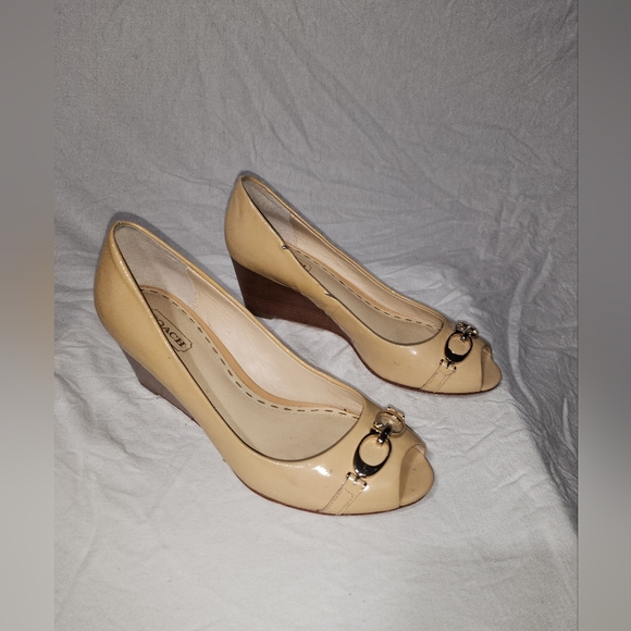 Coach wedge size 6 - Picture 2 of 6